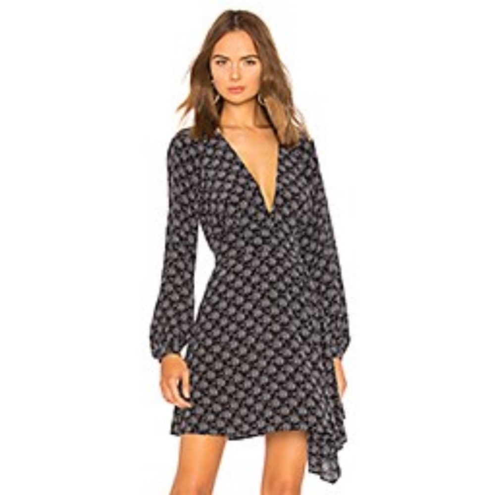 Equipment ALEXANDRIA STAR PRINT SILK DRESS in BLACK